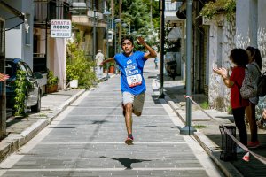 Μικροί και μεγάλοι έτρεξαν «Στους Δρόμους του Περάματος»